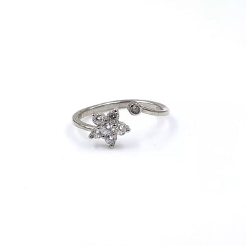 92.50 Silver Flower Ring 1