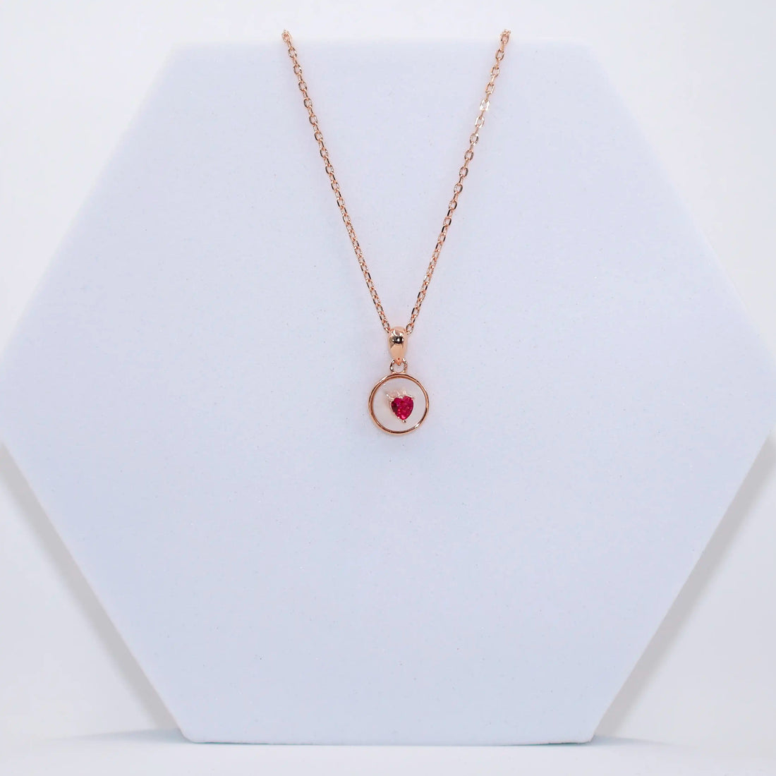 92.50 rose gold red heart stone pendent with chain