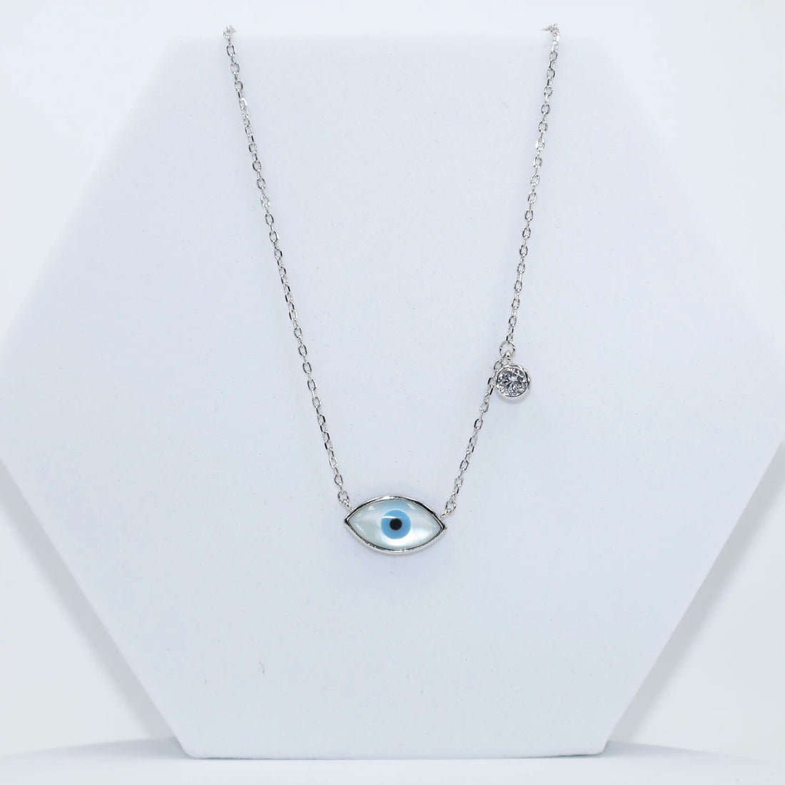 92.50 Silver evil eye pendent chain