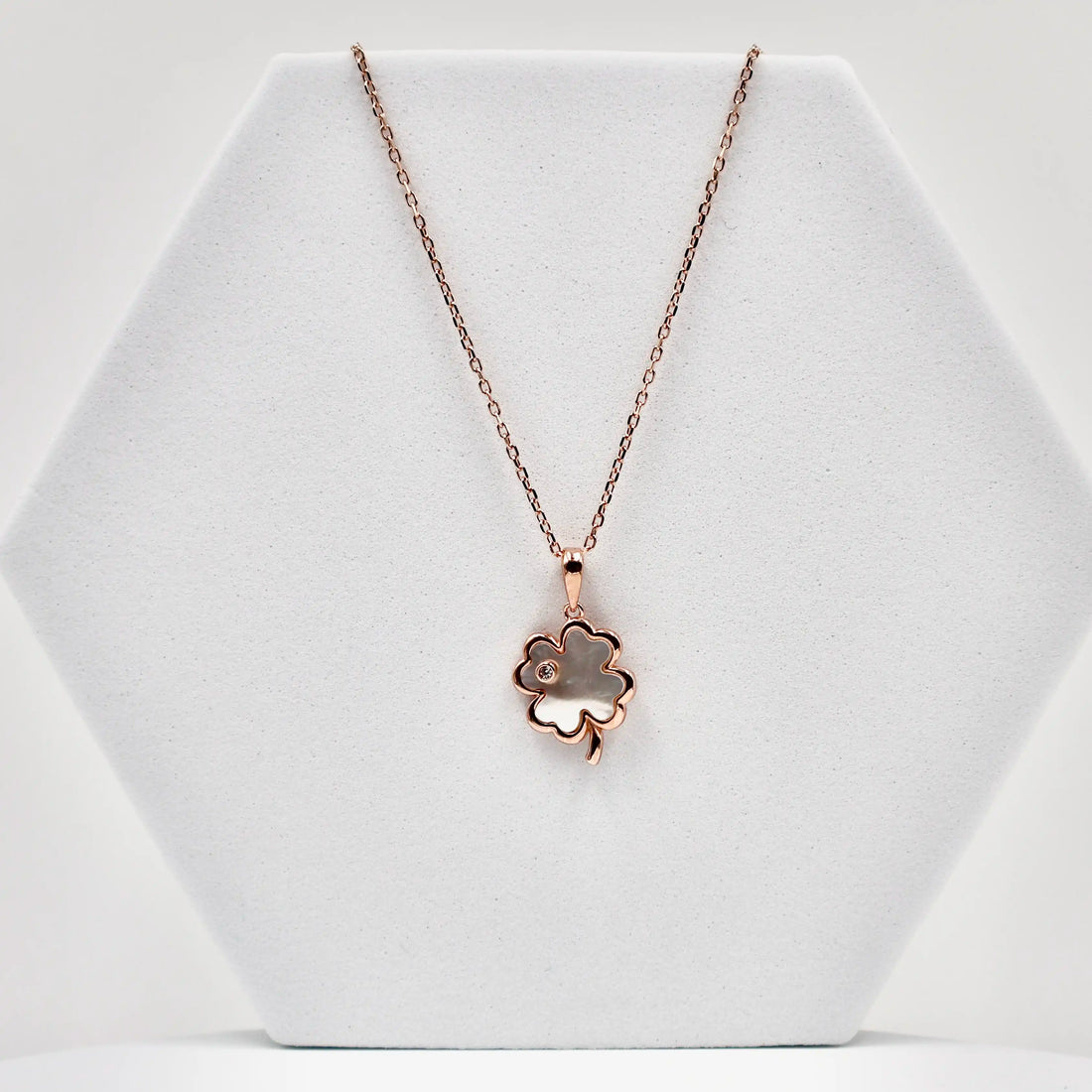 92.50 rose gold rose flower with stone chain