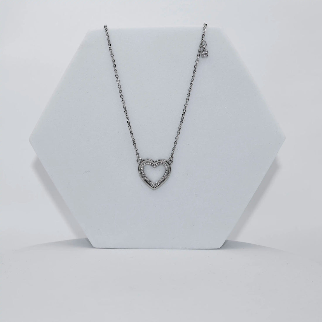 92.50 silver Heart shaped Dimond Pendent with Chain