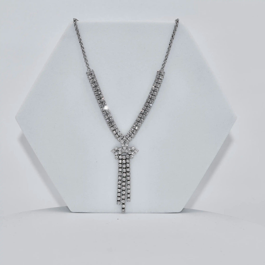 92.50 dimond neckless with hangings